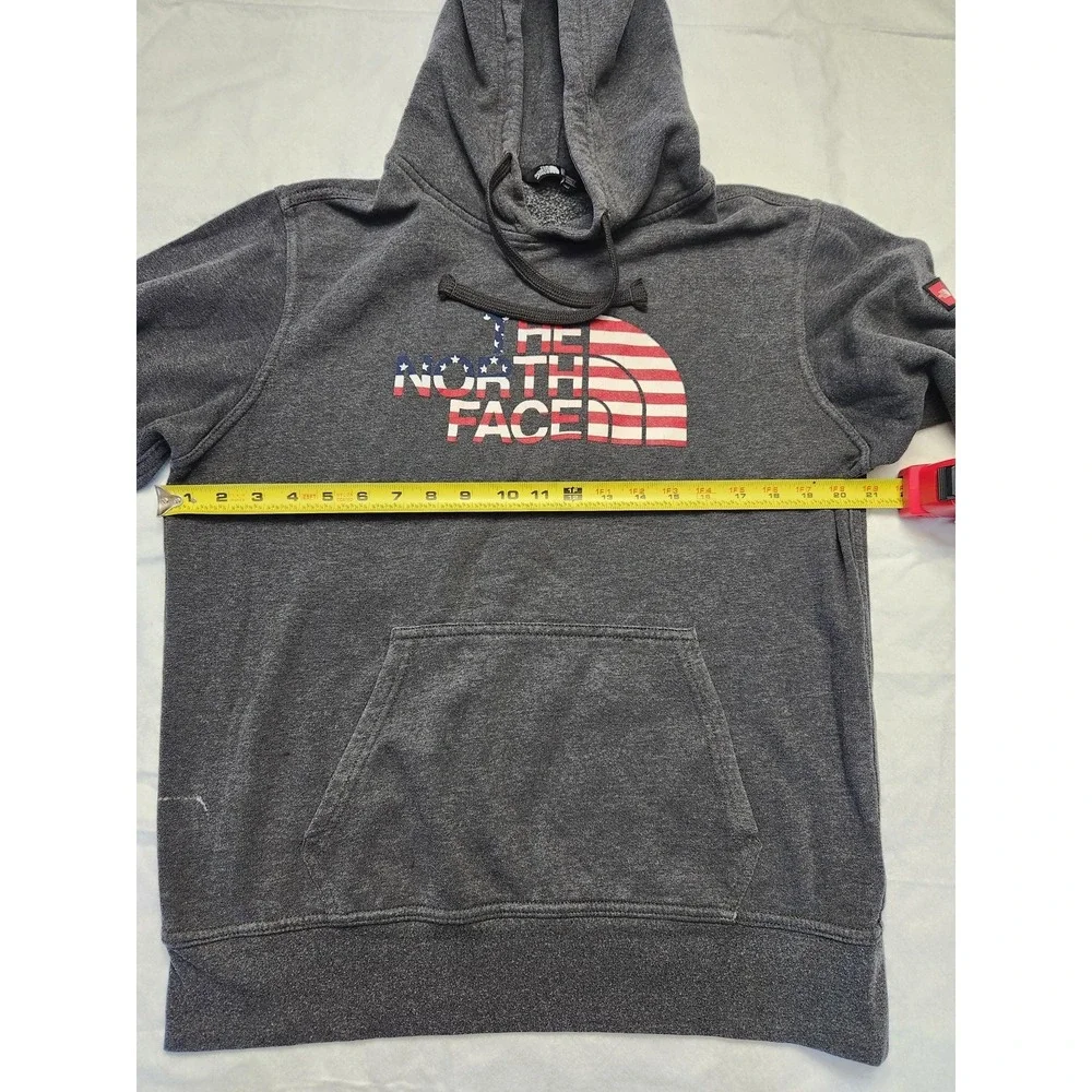 The‎ North Face Hoodie Mens Small Gray USA Flag Logo Graphic Fleece Pullover